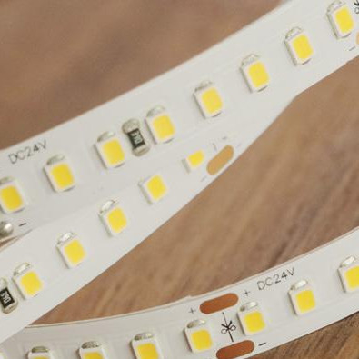 High Lumen Efficiency SMD Tape 2700K
